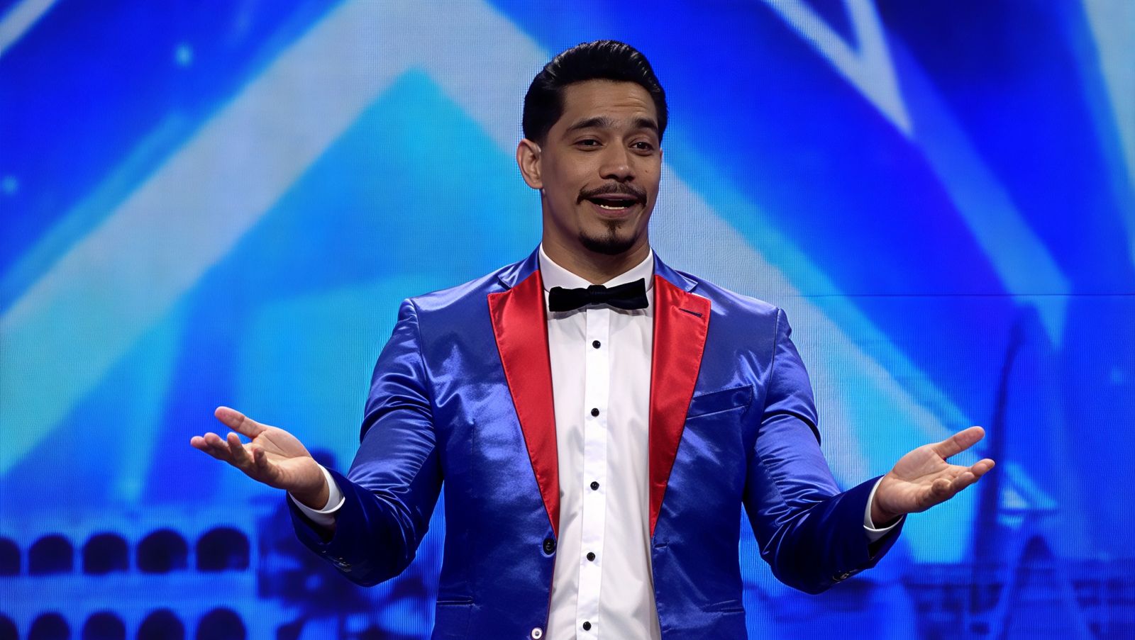 En este momento estás viendo El Mago Jey Rossel sorprende al jurado de “Dominicana’s Got Talent” con una presentación llena de emoción y magia